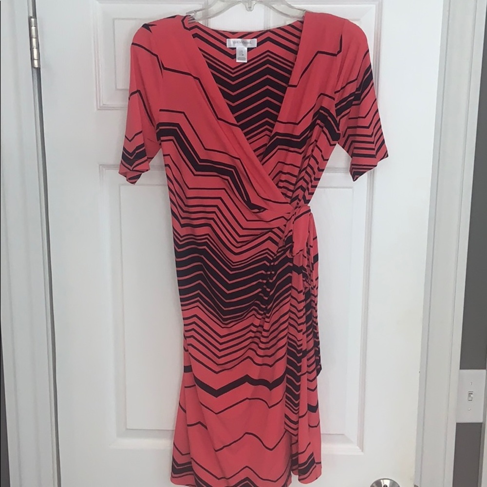 Motherhood Maternity wrap dress US size Small